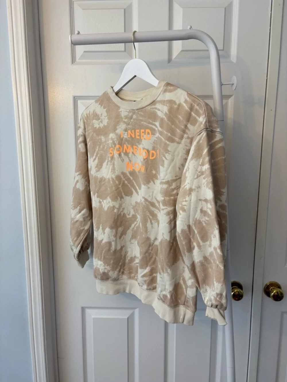 H&M Beige & Creme Shawn Mendes Tie-Dye Sweatshirt Oversized Size Extra Small - Picture 5 of 15